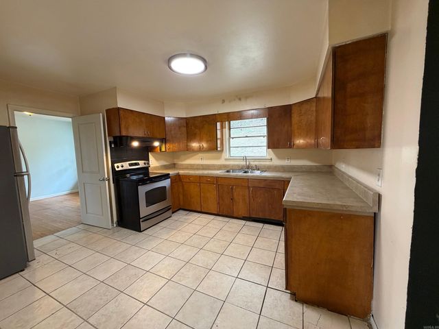 1424 Garland Avenue, North Little Rock, AR 72116