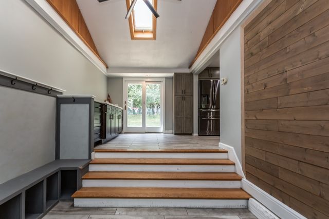 66 Eleanor Rd, Raynham, MA 02767