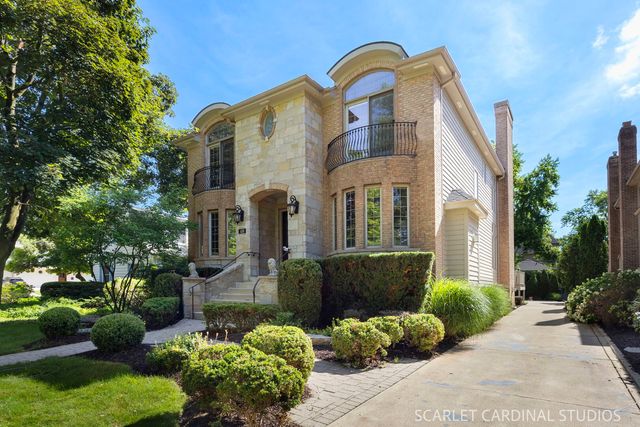 410 S Sleight Street, Naperville, IL 60540