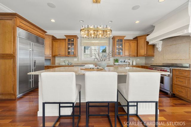410 S Sleight Street, Naperville, IL 60540