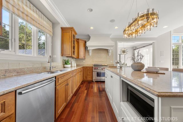 410 S Sleight Street, Naperville, IL 60540