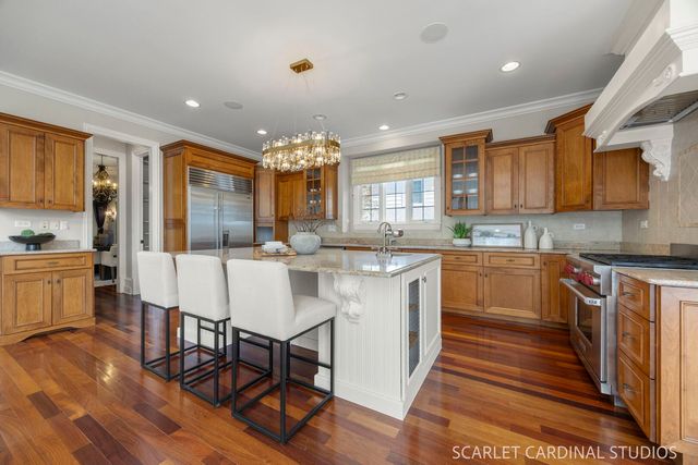 410 S Sleight Street, Naperville, IL 60540
