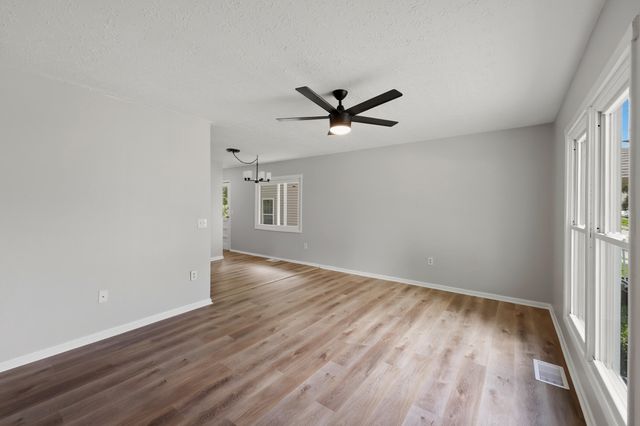 428 RUSSELL Street, Danville, KY 40422