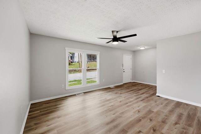 428 RUSSELL Street, Danville, KY 40422