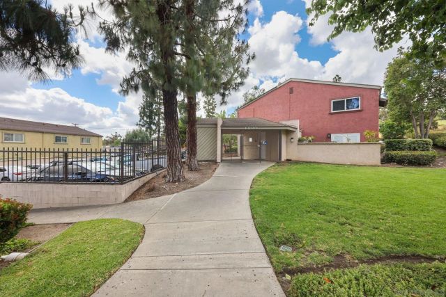 1280 W Main St 18, El Cajon, CA 92020
