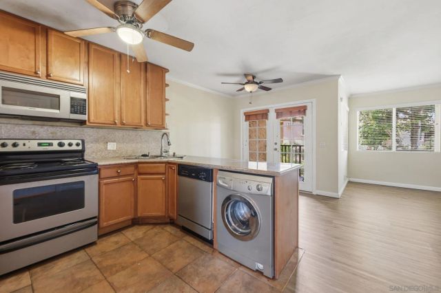 1280 W Main St 18, El Cajon, CA 92020