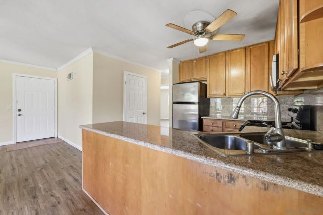 1280 W Main St 18, El Cajon, CA 92020