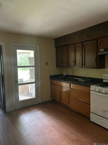 351 Jan, Denham Springs, LA 70726