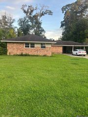 351 Jan, Denham Springs, LA 70726