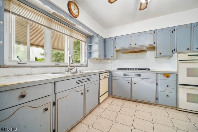 150 Wootton St, Boonton Town, NJ 07005