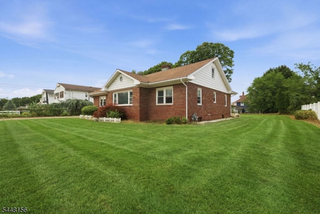150 Wootton St, Boonton Town, NJ 07005