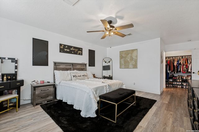 8902 CLOUDSTONE PL, Converse, TX 78109