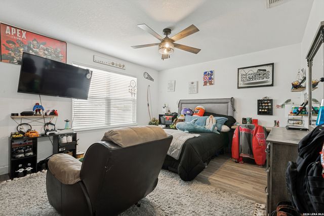8902 CLOUDSTONE PL, Converse, TX 78109