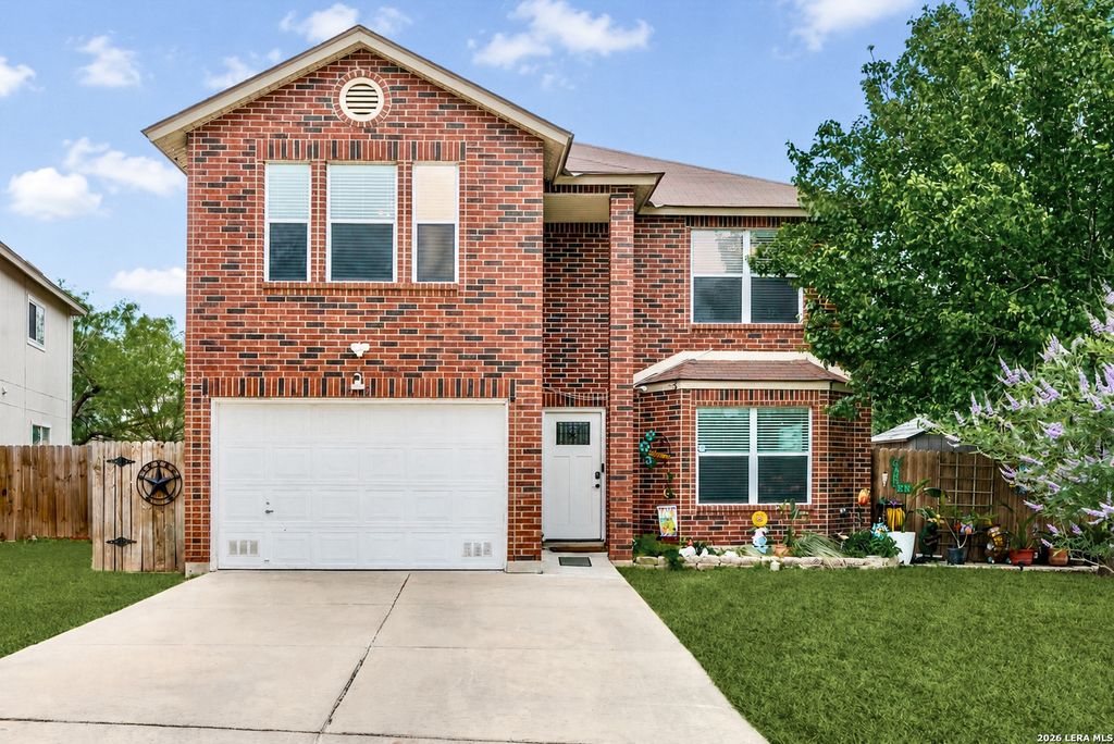 8902 CLOUDSTONE PL, Converse, TX 78109