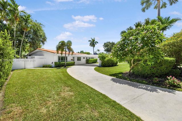 11121 Griffing Blvd, Biscayne Park, FL 33161