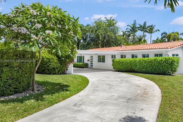 11121 Griffing Blvd, Biscayne Park, FL 33161