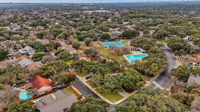 14131 Kings Meadows, San Antonio, TX 78231