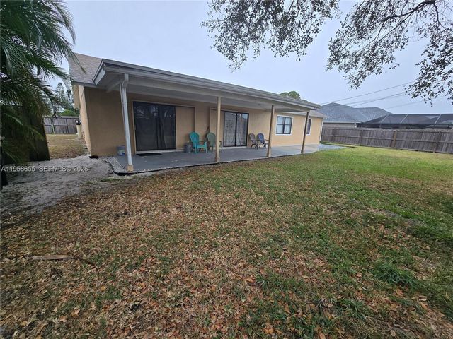 4673 SW Obelisk St, Port St. Lucie, FL 34953