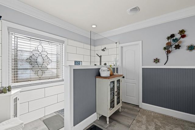 2405 Hickory Grove Drive, Monroe, GA 30656