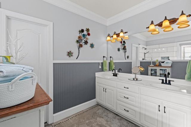 2405 Hickory Grove Drive, Monroe, GA 30656