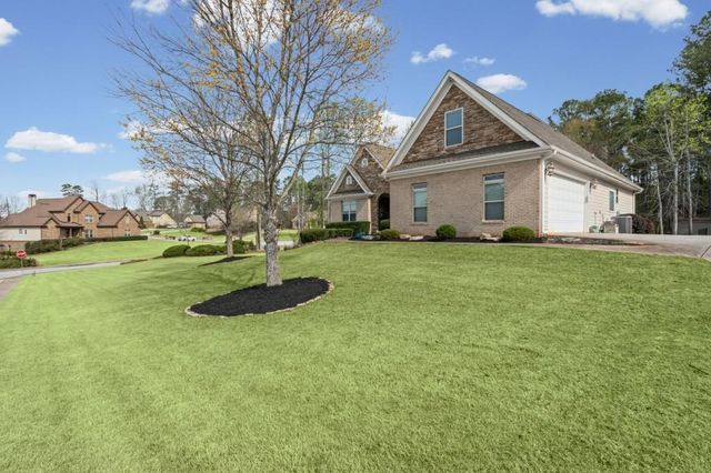 2405 Hickory Grove Drive, Monroe, GA 30656