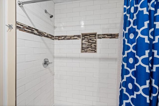 2405 Hickory Grove Drive, Monroe, GA 30656