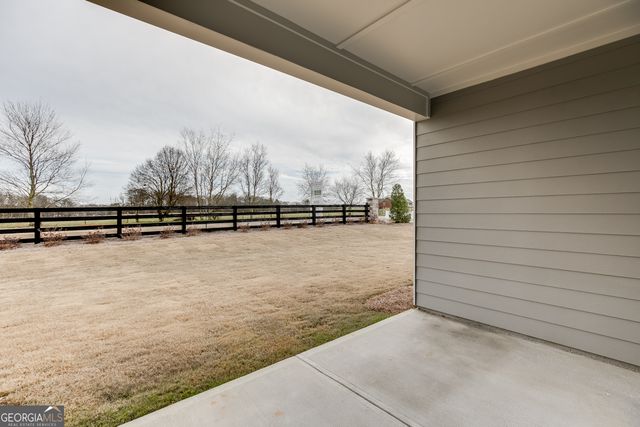 210 Oakdale Road 37, Jefferson, GA 30549