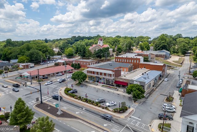 210 Oakdale Road 37, Jefferson, GA 30549