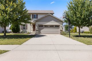 2908 SE Diamond Drive, Grimes, IA 50111