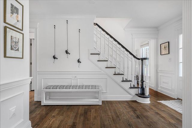 1371 Strawberry Lane, Lexington, KY 40502