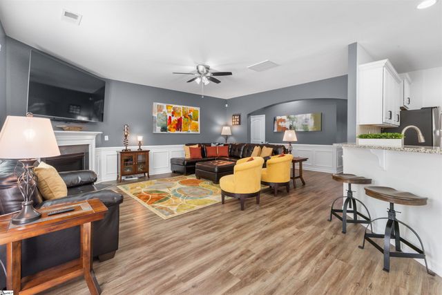 336 Avendell Drive, Easley, SC 29642