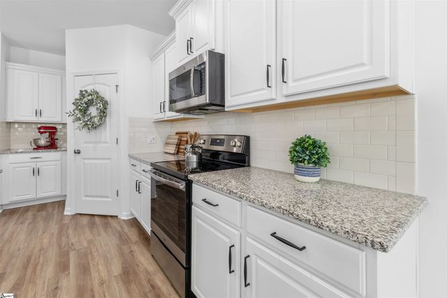336 Avendell Drive, Easley, SC 29642