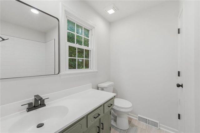 13201 Craig Avenue, Grandview, MO 64030
