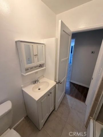 1153 Justin A, Glendale, CA 91201