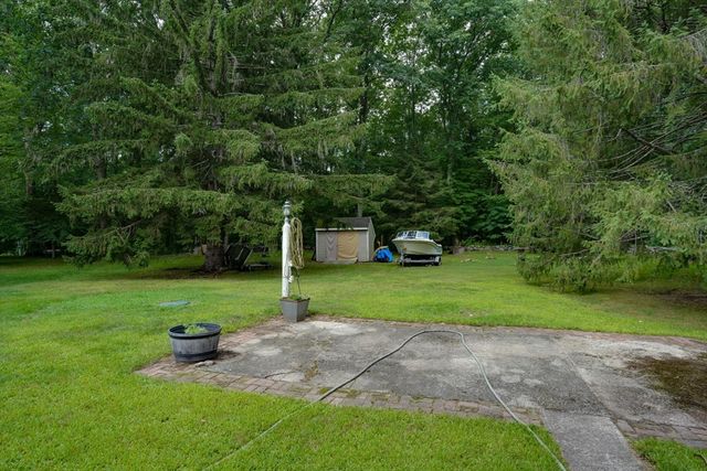 141 Holliston St, Medway, MA 02053
