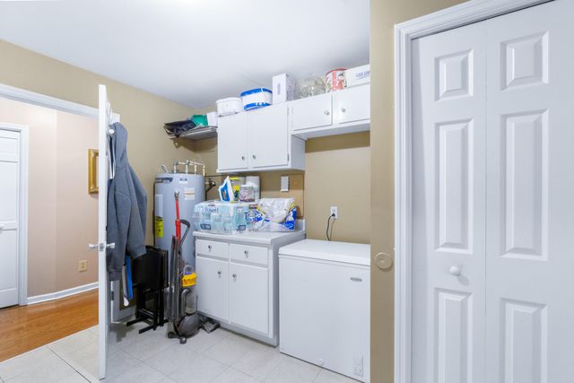 310 Ridgecrest Drive, Lafayette, GA 30728