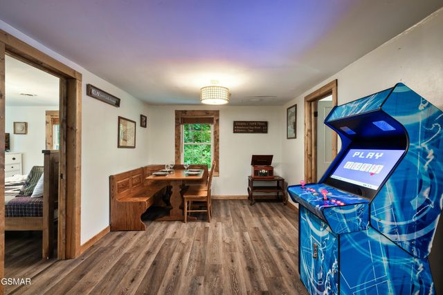 732 Hardin Lane, Sevierville, TN 37862