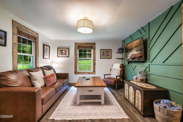 732 Hardin Lane, Sevierville, TN 37862
