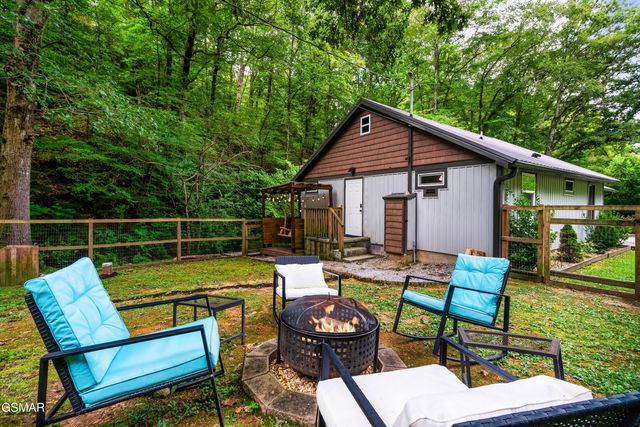 732 Hardin Lane, Sevierville, TN 37862