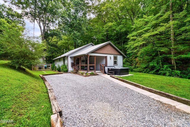 732 Hardin Lane, Sevierville, TN 37862