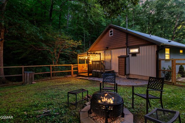 732 Hardin Lane, Sevierville, TN 37862