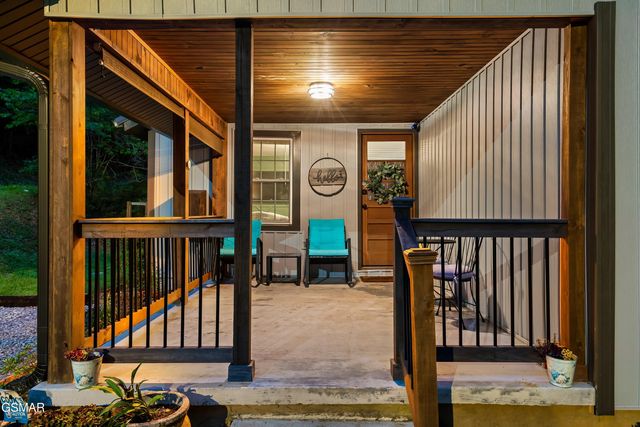 732 Hardin Lane, Sevierville, TN 37862