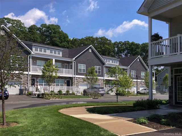 495 Middle Country Road 58, Selden, NY 11784