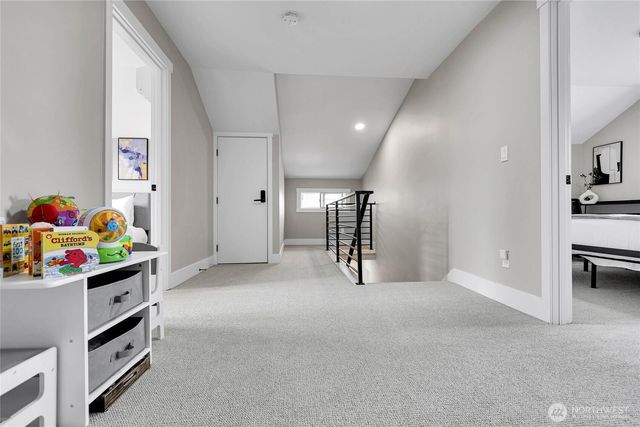 7901 16th Avenue SW, Seattle, WA 98106