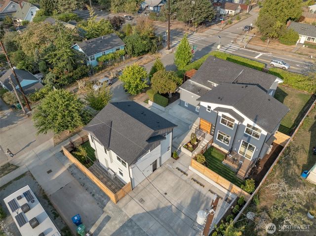 7901 16th Avenue SW, Seattle, WA 98106