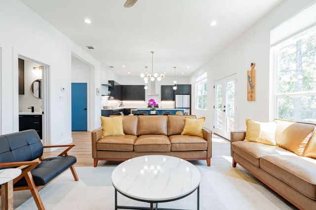 202 Sunray Street, Mabank, TX 75156