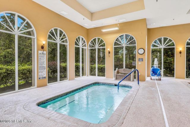 8573 LITTLE SWIFT Circle 31B, Jacksonville, FL 32256