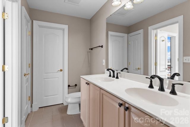 315 Arlington Avenue 906, Charlotte, NC 28203