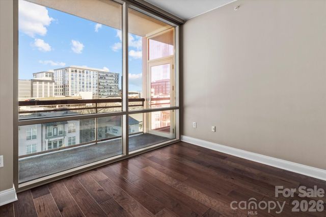 315 Arlington Avenue 906, Charlotte, NC 28203