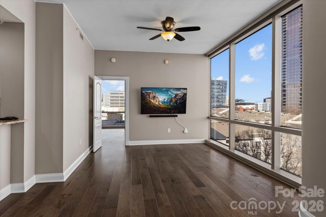 315 Arlington Avenue 906, Charlotte, NC 28203